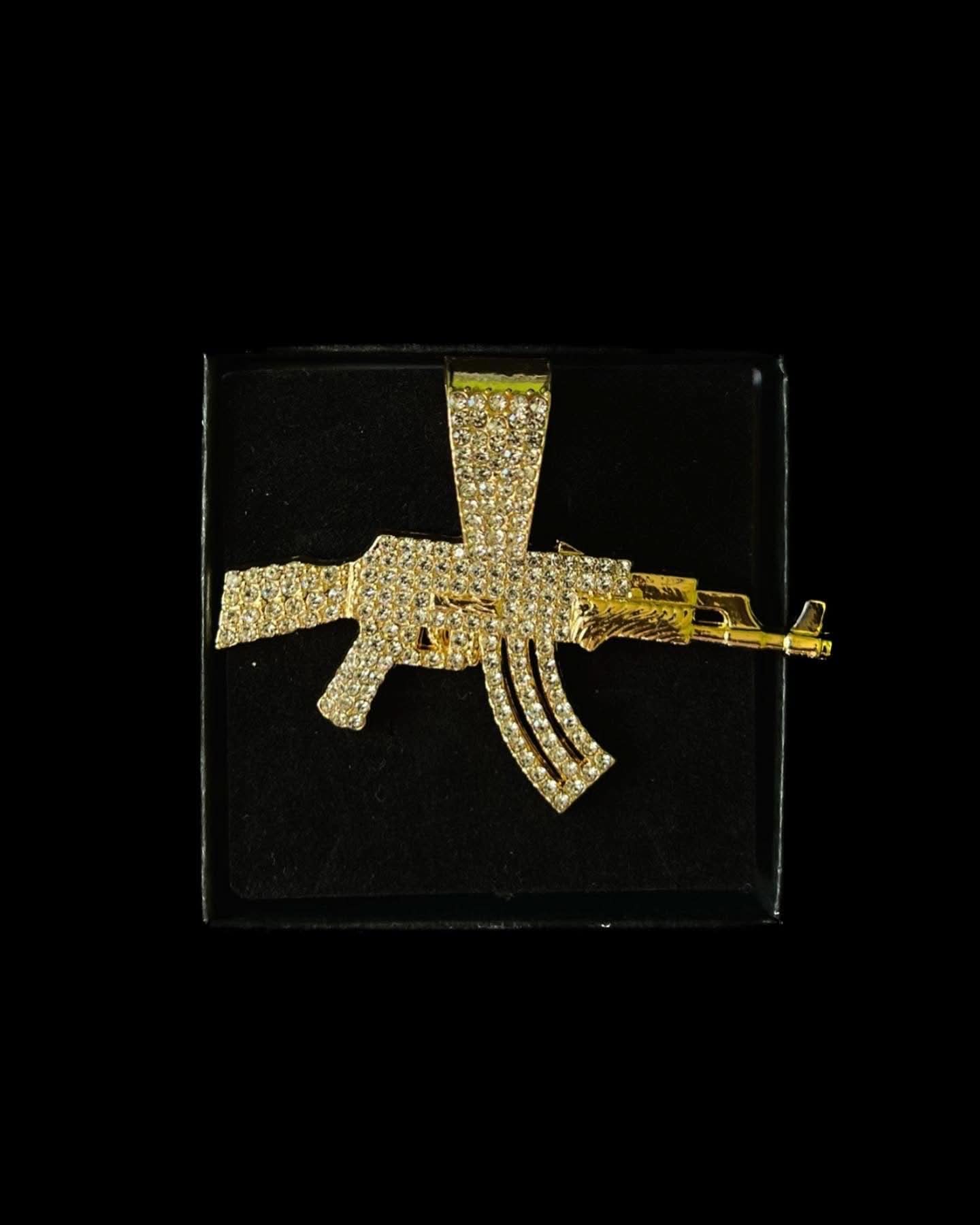 Colier Cuban AK - 47 Gold - Icedout.nm