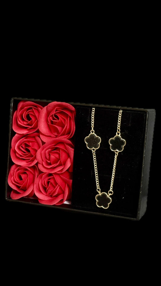 Set Lucky Black&Gold + punguță de cadou - Icedout.nm