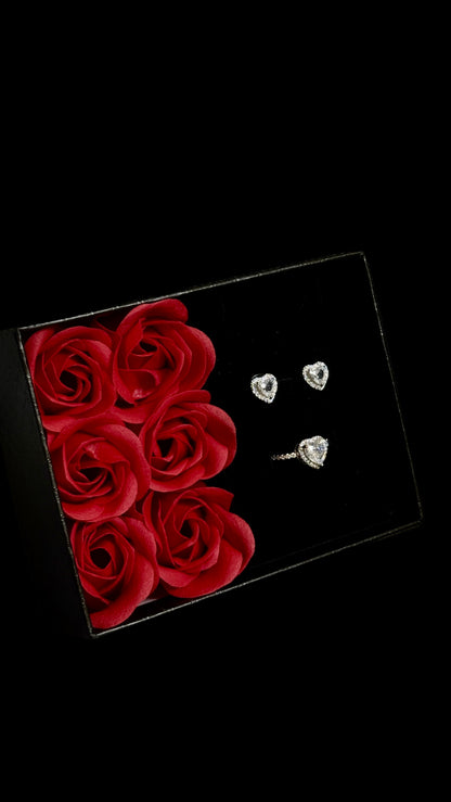 Set Inel White Heart silver + Inel + punguță de cadou