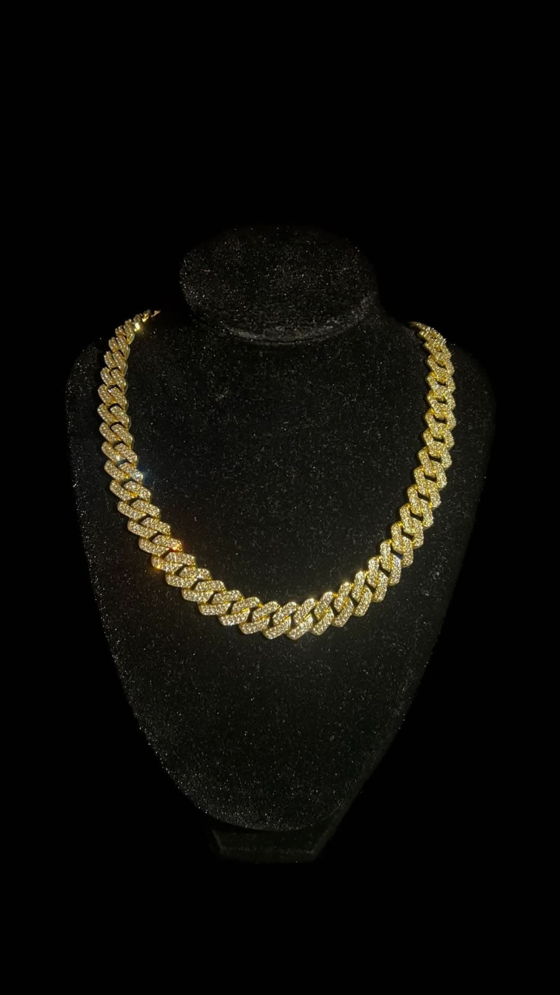 Colier Cuban Gold - Icedout.nm