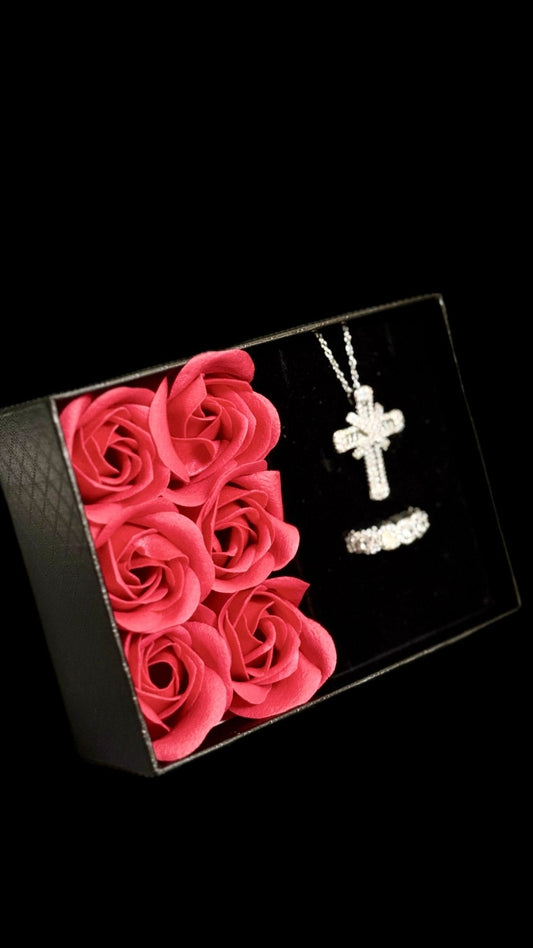 Set Colier Extreme Cross silver + Inel + punguță de cadou - Icedout.nm